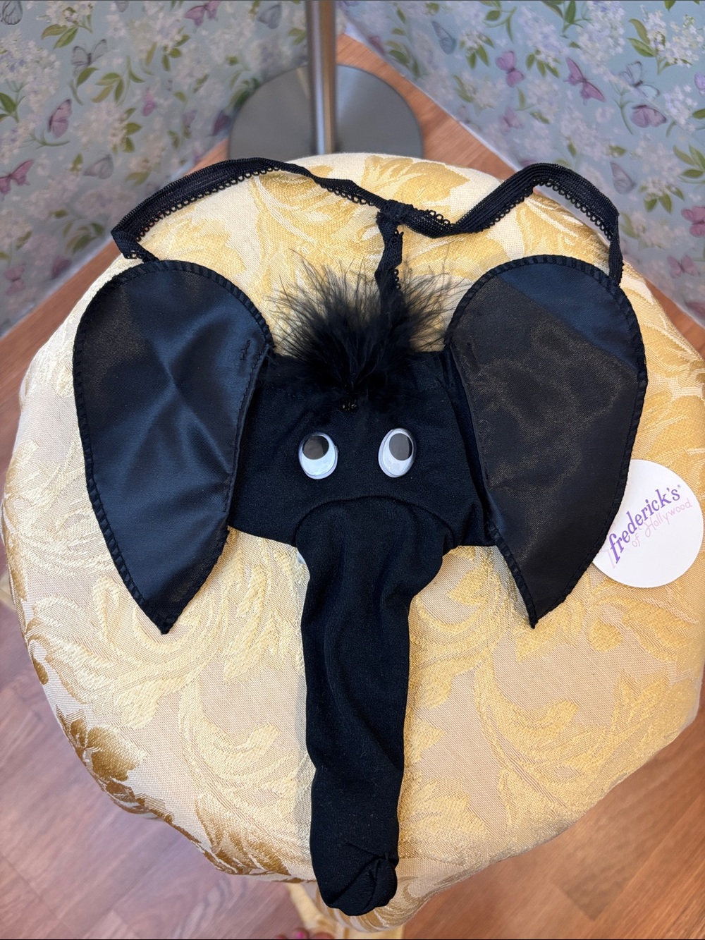 Vintage 1980/1990’s Frederick's of Hollywood 
Black elephant theme G-string 38”